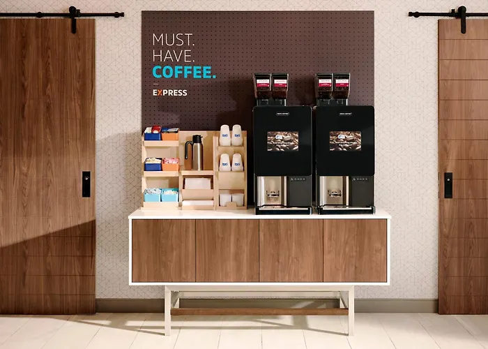 Holiday Inn Express Atlanta Airport-College Park By Ihg